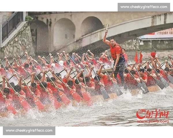 北海盛夏龙舟竞渡激烈角逐展现传统文化魅力 北海盛夏龙舟竞渡激烈角逐展现传统文化魅力